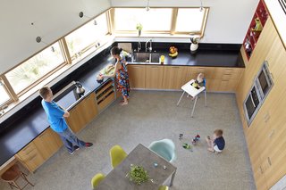 Angular Modern Beach House in Florida - Photo 6 of 10 -