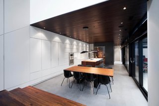 Near Montreal, a House Connects With Its Surroundings - Photo 3 of 7 -