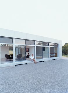 The LV can be opened to the elements when the weather cooperates, allowing for generous cross-ventilation.