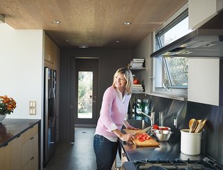 Modern Lakeside Retreat Stripped Down to the Basics - Photo 5 of 11 -