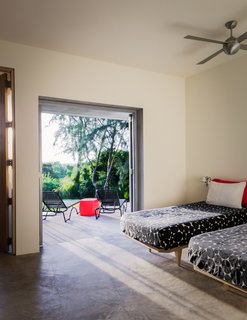 Modern Concrete Getaway in Paradise - Photo 5 of 9 -