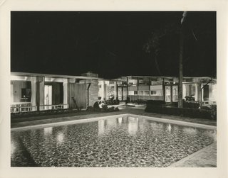An exterior view of the Duenke residence. Photo by Hutchinson Photography, courtesy of the D. Anne Lewis & Franc Flotron Collection.
