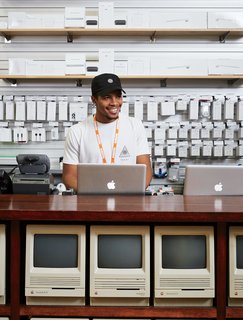 Meet the Tech Shop That's Been Fixing Macs Longer Than the Apple Store - Photo 3 of 7 -
