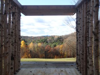 The pavilion frames a view of the peak of Mt. Ascutney, 25 miles in the distance. Photo courtesy of Moskow Linn Architects.