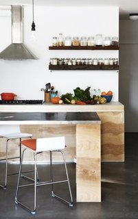 A Modern House on a Budget in Los Angeles - Photo 2 of 6 -