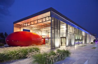 A Modern Town Hall in Bangalore - Photo 1 of 7 -
