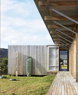 Off-the-Grid Island House in New Zealand Connects with the Outdoors - Photo 1 of 7 -