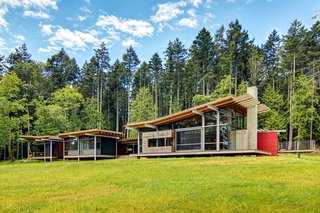 An Off-the-Grid Island Home for a Seattle Music Producer - Photo 5 of 16 -