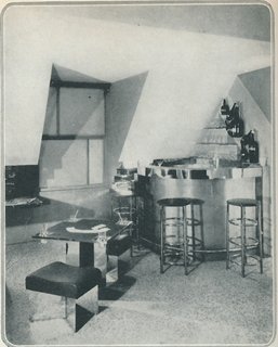 Salon d’Automne Installation (1927)Inspiring designers, take note—this is how to nail a job interview. Initially spurned by Corbusier, Perriand was determined to impress the architect and brought his concepts to life with this aluminum-and-steel rooftop bar ("Bar sous le toit").