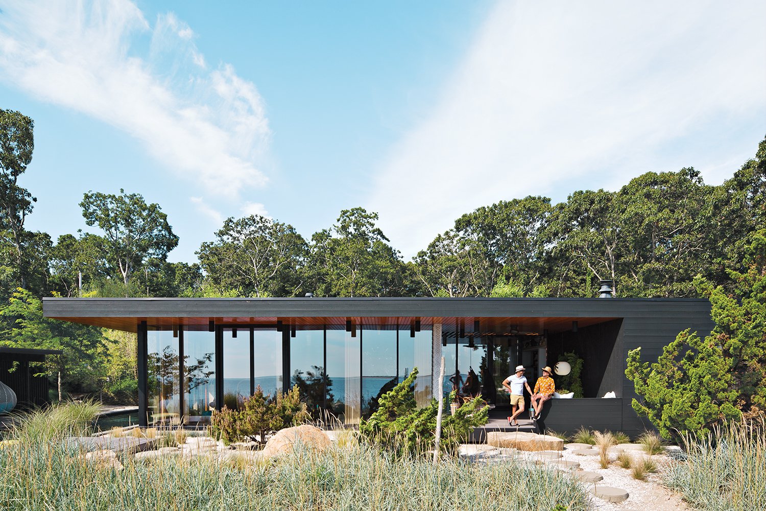 Jonathan Adler and Simon Doonan's Shelter Island Vacation Home Dwell