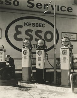 Berenice Abbott. Esso Gasoline Station, 10th Avenue and 29th Street, New York, December 23, 1935. Gelatin silver print; printed c.1935.