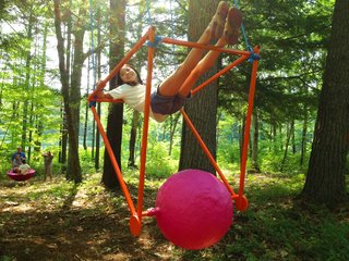 Swingtones: Musical Swings Built by Kids - Photo 5 of 7 -