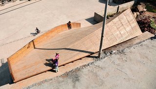 In China, a Library Doubles as an Earthquake Memorial - Photo 2 of 7 -
