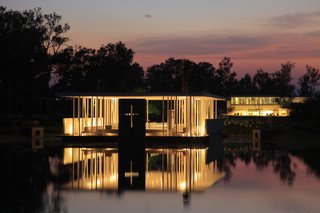 10 Inspiring Modern Churches - Photo 9 of 10 -