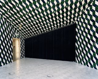 Photographer Candida Höfer's Lush Images of Architecture - Photo 2 of 9 -