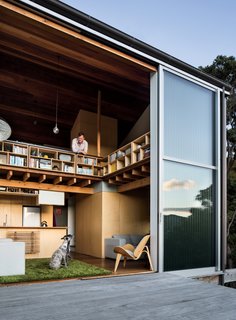 Editor's Picks: 7 Inspiring Small Spaces - Photo 6 of 7 - An airy, enticing home in Island Bay, New Zealand, celebrates the region’s temperate environment as well as its inhabitants’ zest for living within non-traditional spaces.