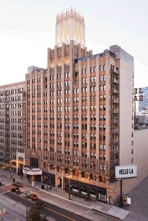 Design Icon: C. Howard Crane - Photo 1 of 7 -