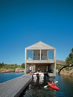 All of the Worples' guests arrive by boat to the lower level of the Floating House.