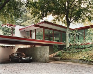 Modern master Richard Neutra built this house on the edge of Rock Creek Park.