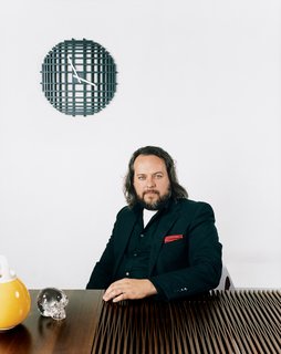 We'll leave it to Congress to table legislation while we sit down with the hard work of electing our primary favorite from a delegation of dining tables. Design wonk Richard Hansen helps keep us on message.