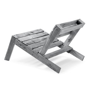 Created for the 2006 Ten, 10, X exhibition at 100% Design, the Pallet Concept chair (2006) appears to have developed a life of its own. The idea is simple: Take pallets found in the street, download assembly instructions from Tolstrup’s website, and refashion them into a simple, elegant range of furniture.