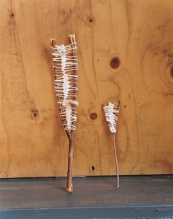 An example of the traditional 17th-century knotting technique, guipere.