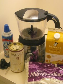 Dwell Tests: Bialetti Hot Chocolate Pot, Dagoba Hot Chocolate - Photo 2 of 2 -