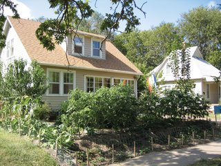 The Lawn Goodbye - Photo 4 of 5 -