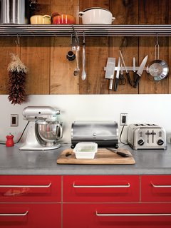 Long Island Summer Home Gets a Modern Addition - Photo 7 of 17 -