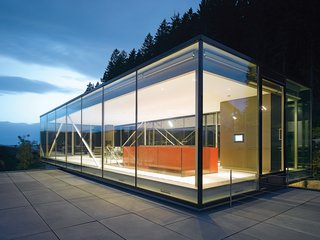Sobek's extensive use of glass cladding for his projects effectively blends interior and exterior space, while providing plenty of natural light.