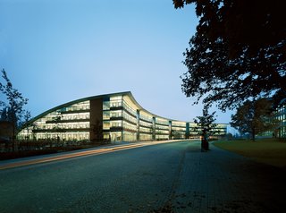 Sobek engineered the curved roof shell and beamless slabs of Burda Media Park in Offenburg, Germany.