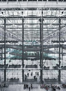 For the Suvarnabhumi International Airport in Bangkok, designed by Murphy/Jahn Architects, Sobek created a patented membrane that allows natural light in but keeps heat and noise out.
