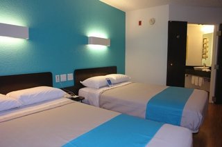 Motel 6 Makeover - Photo 3 of 3 -
