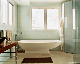Where the System 20 is the showpiece in the kitchen, from the master bedroom it’s impossible not to notice the egg-shaped Agape tub in the doorless bathroom. Picard glibly remarks, "When you’re spending $6,000 on a tub and $2,000 on a faucet fixture, you’ve got to make sure what you’re buying is something that stands out."