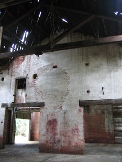 Gensler’s solution was to restore the building’s envelope and re-engineer its interior. The team shored up the structure’s walls, then added a mezzanine to its main room, and an extension to its western facade.
