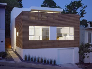 Young Guns: Best New Practices 2009 - Photo 4 of 22 - The Cityview Residence in San Francisco, California, designed by Edmonds + Lee Architects, winner of the New Practices San Francisco 2009 competition.
