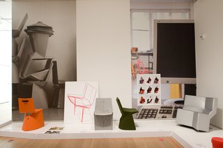 This photo, also taken at the Art Institute of Chicago show, gives us a nice view of two of Grcic's more important chair designs: Venus from 2006 on the left and the Chaos side chair from 2001.