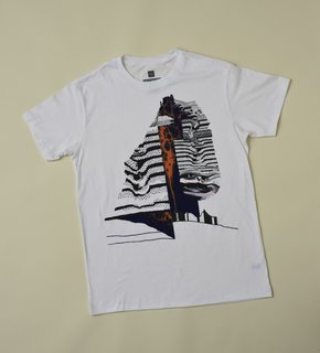 SFMOMA x Gap: Artists' T-Shirts - Photo 6 of 9 - Leslie Shows is another of the young artists included in the series of t-shirts, this one an undulating, oozing image that seems to owe a debt to San Francisco's strong psychedelic tradition.