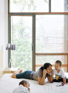 This home in suburban Bekasi aptly serves the needs of Wisnu and Sundari’s two young sons.