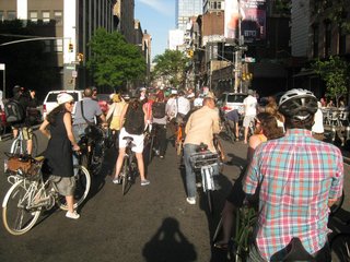 Finally we reached Spring street and headed into SoHo. Outdoor diners and drinkers were amused by the fleet of about 100 cyclists along for the Design Ride.