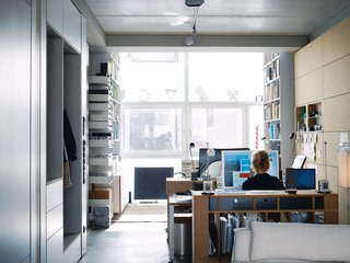 The fifth floor has office space for Spiekermann and Dulkinys in addition to guest quarters.