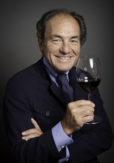 Wine Tasting with Georg Riedel - Photo 1 of 5 -