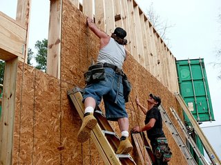 An 'Epic' Container Co-op - Photo 11 of 18 -
