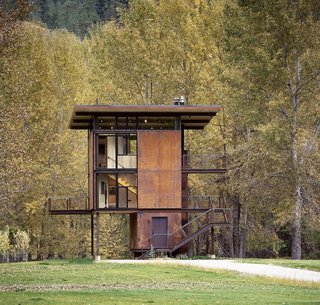 Building the Maxon House: Week 5 - Photo 3 of 9 - Delta Shelter, Mazama, Washington, 2002. Photo by Tim Bies/Olson Kundig Architects.