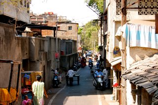 Touring India - Photo 9 of 27 - Each time you look in any direction you'll see something new. The streets seem to go on forever.