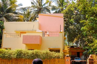 Touring India - Photo 14 of 27 - Yet another example of Pune's pastel-colored homes.