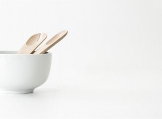 The Toss Around spoons—with their simple, wood designs—encompass classic Scandinavian aesthetics.