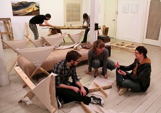 participants of the Pallet Planter workshop. Photo by Hadass Gerson