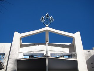 A fitting crown tops the Parco dei Principi hotel, Gio Ponti's Sorrento masterpiece.