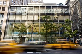 Here's the building shot in 2008. It's currently in the midst of a preservation battle as its tenants want to alter the facade.